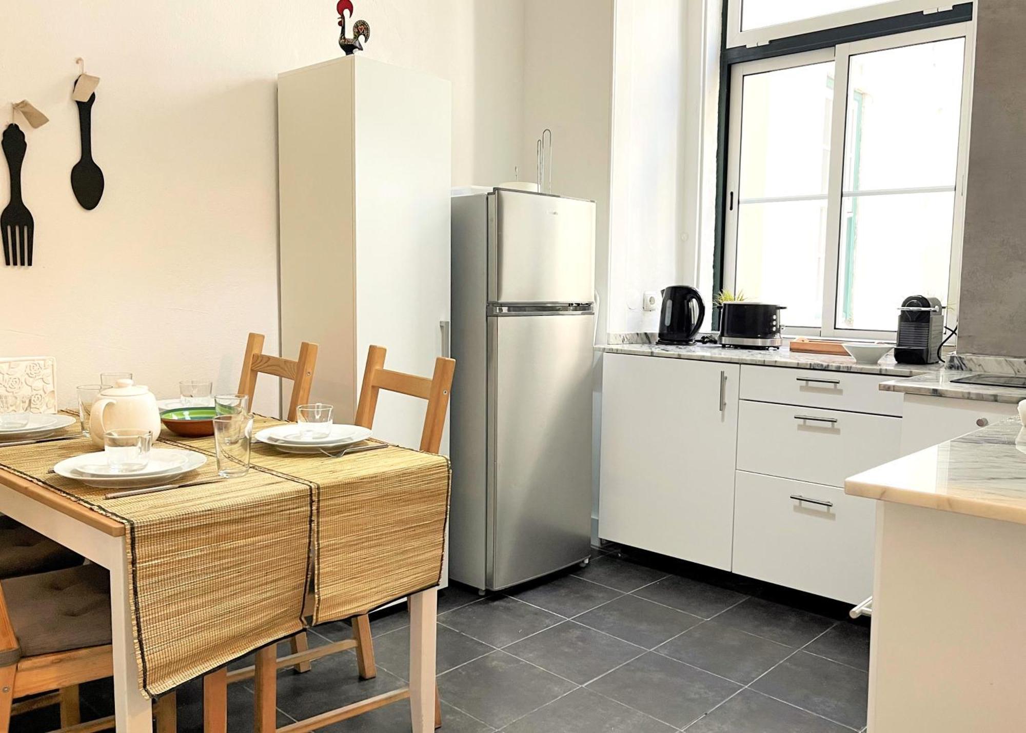 Sj2d Baixa New Air Conditioning Spacious And Friendly Apartment